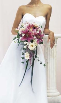 Bridal Bouquets & Corsages / Button Holes