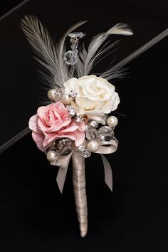Bridal Bouquets & Corsages / Button Holes