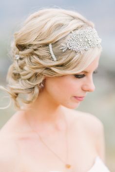 Bridal Hair, Headdresses, Tiaras & Veils
